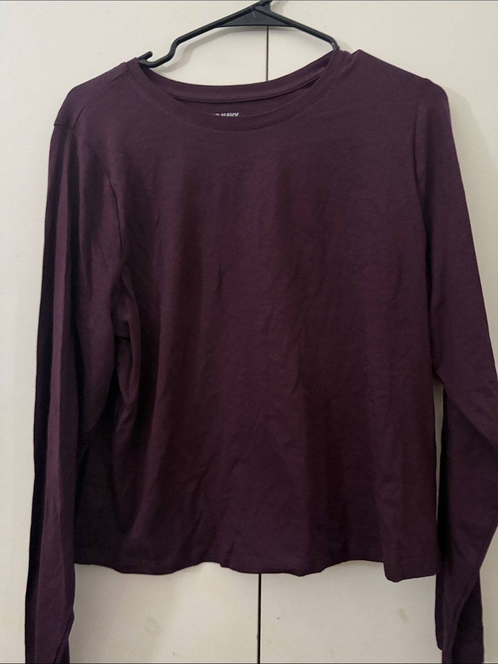 Classic Long-Sleeve Crewneck Top - Deep Plum
